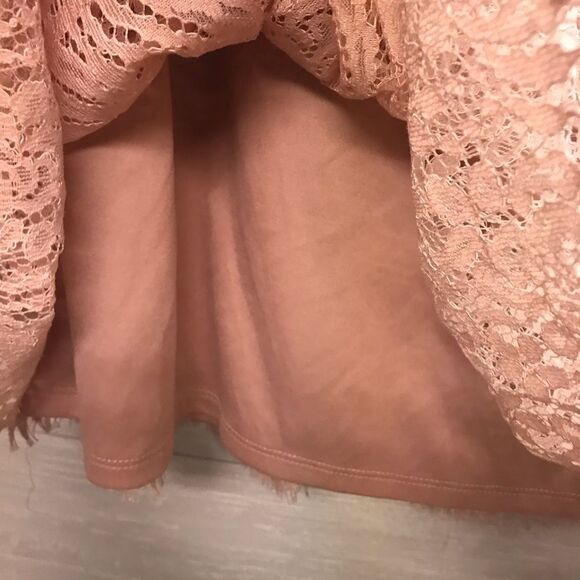 Xhilaration Blush-Pink Laced Skirt - Picture 3 of 6